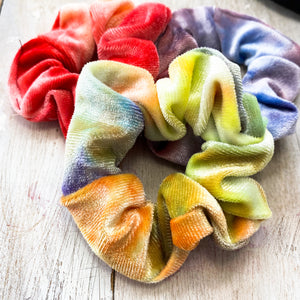 LAZOS tie dye scrunchies