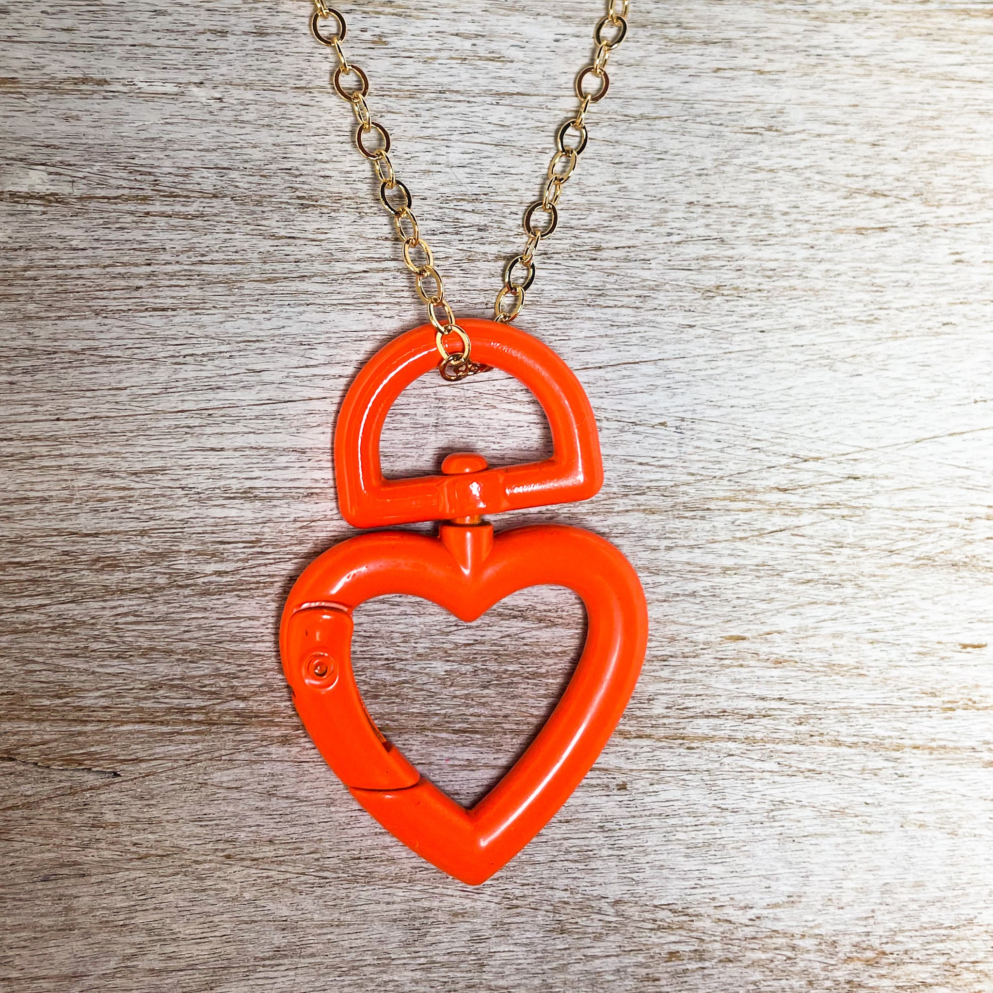 ENAMEL heart lock